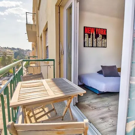 Appartamento Great Flat With Balcony, 2 Min From The Beach By Guestready